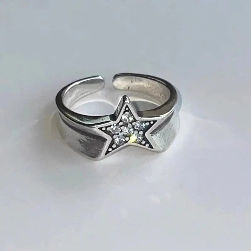 Glanzende strass pentagram sterring